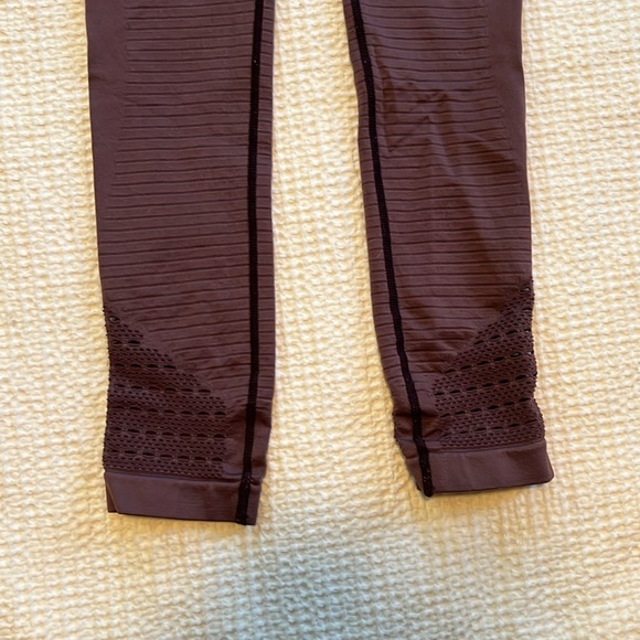 Gymshark Energy Seamless High Waisted Leggings - Picture 9 of 9